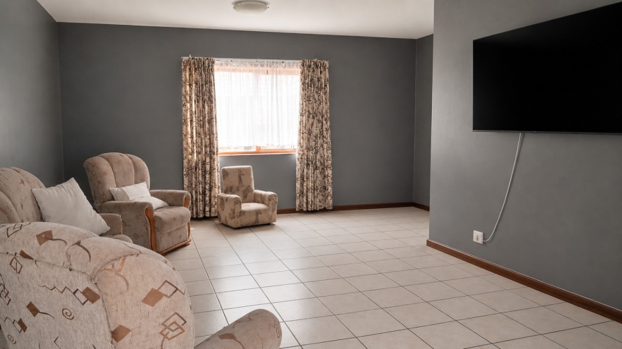 3 Bedroom Property for Sale in Kabega Park Eastern Cape